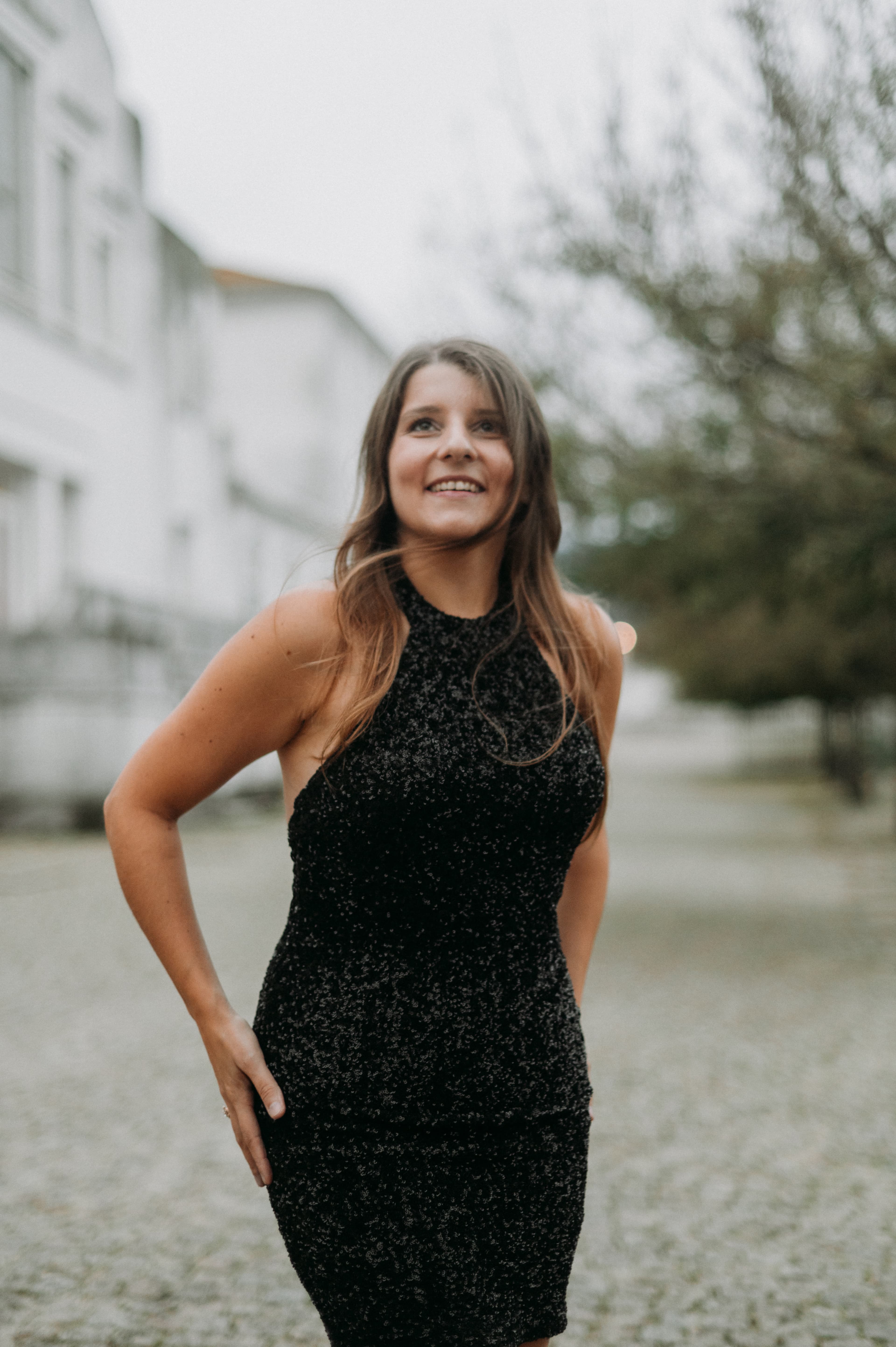 Ana Aroso with her harp